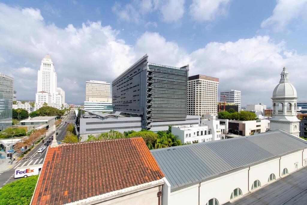 Apartment Cozy 3bed With Balcony And A Rooftop Pool